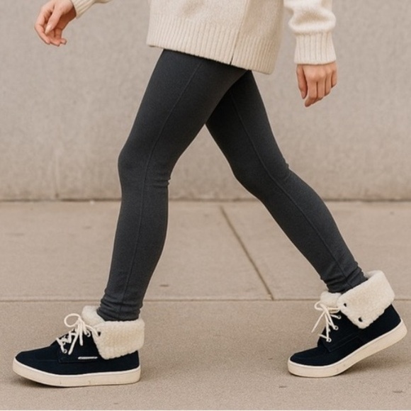 Chaps Brinly Microsuede Sherpa High Top Sneakers 8 - Picture 2 of 10